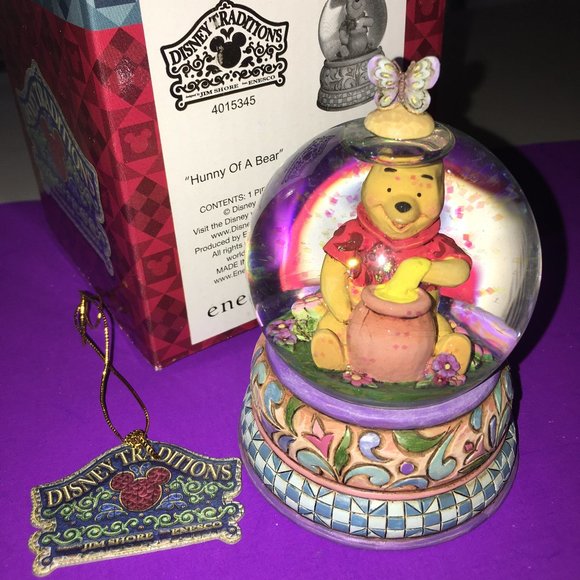 Jim Shore Enesco Disney Winnie the Pooh Hunny of Bear Waterball Globe Figurine